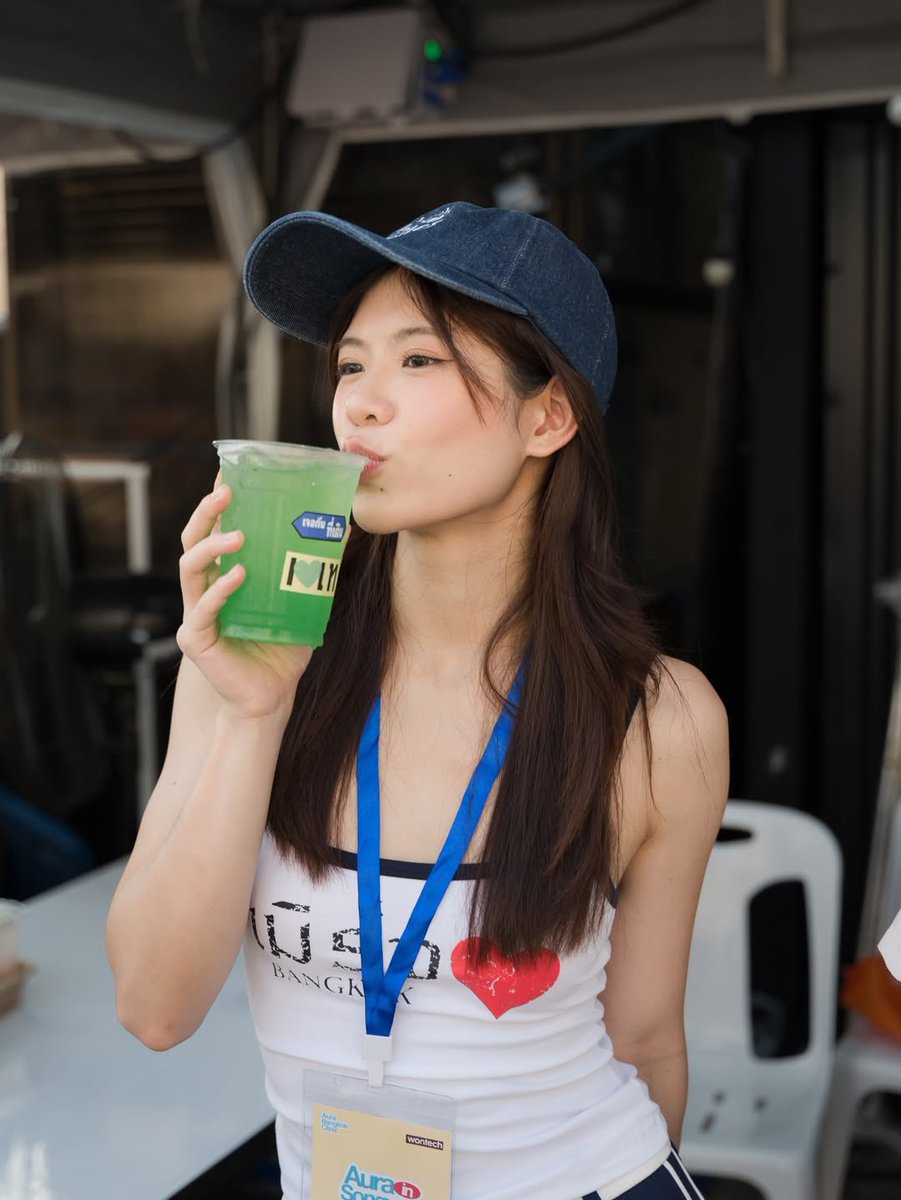WEEweerayaFC's tweet photo. I 💚 เท
เจอกันที่ ที่เดิม😽
❤︎ tderm.bangkok | IG Post
— #weewrya 🌝🌷
#tderm #tdermx455 #teamTHAY
💌 ติดต่องานน้องวี วีรยาได้ที่;
🔗https://t.co/aHVKtpbfXu
𝐅𝐨𝐥𝐥𝐨𝐰 𝐖𝐄𝐄: https://t.co/CRimavLazA
X : @whoRwee_ https://t.co/WcWHJZzL5E