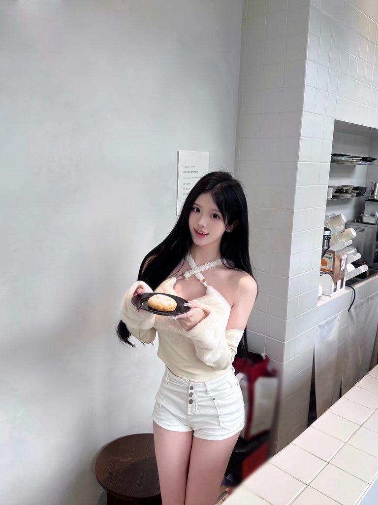 梦露5年全国一二线学生Cos网红模特经纪🦋 tweet media