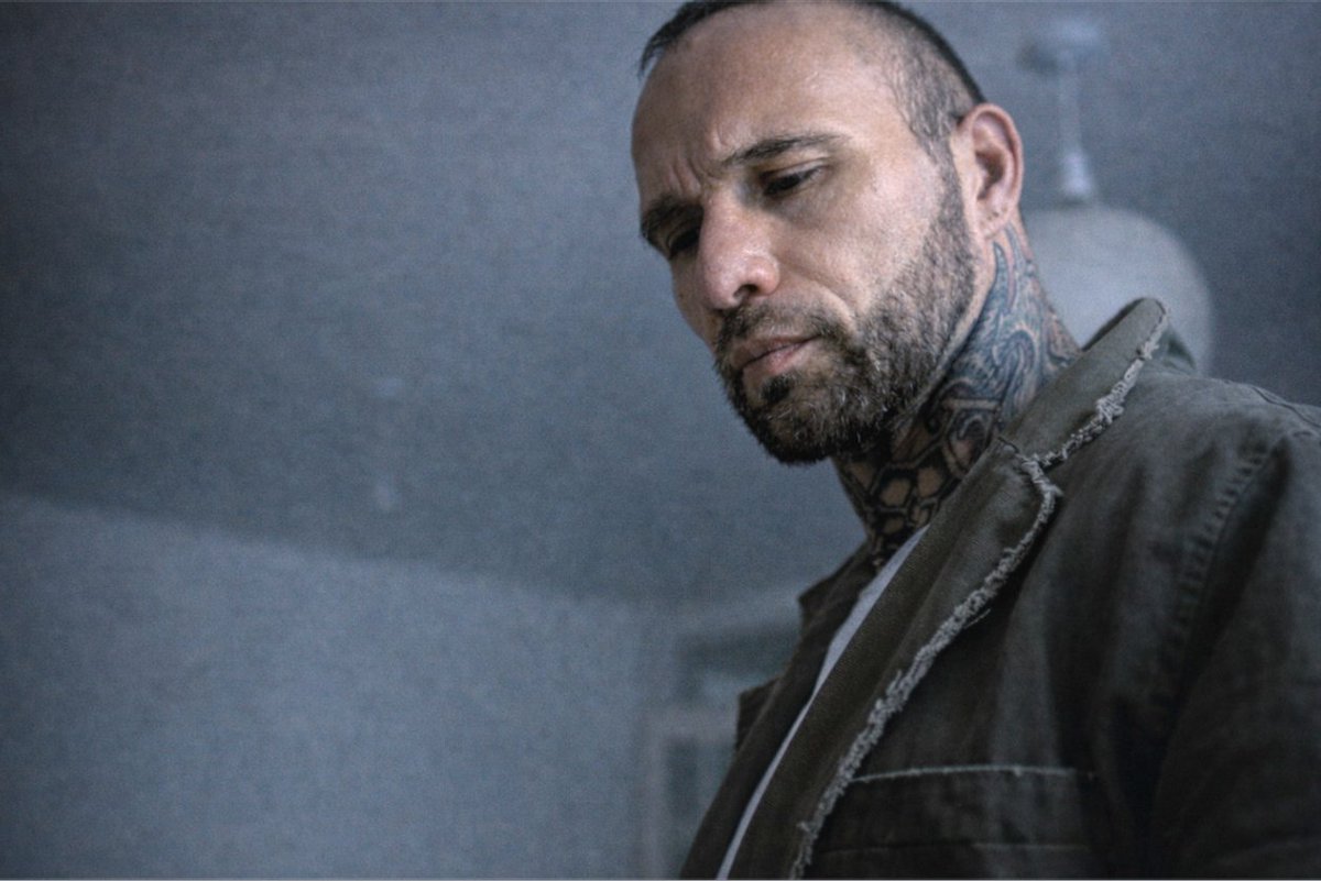 PunchingArts's tweet image. A like, share, or comment really helps beat the algorithm and get this in front of the right people, while supporting independent film. info74f9.myportfolio.com/praxis-behind-… 

#gofundme #kickstarter #InvestSmart #Indies #indepententcinema #praxisshort #praxisreal #ukfilms #ukcinema #ukindies