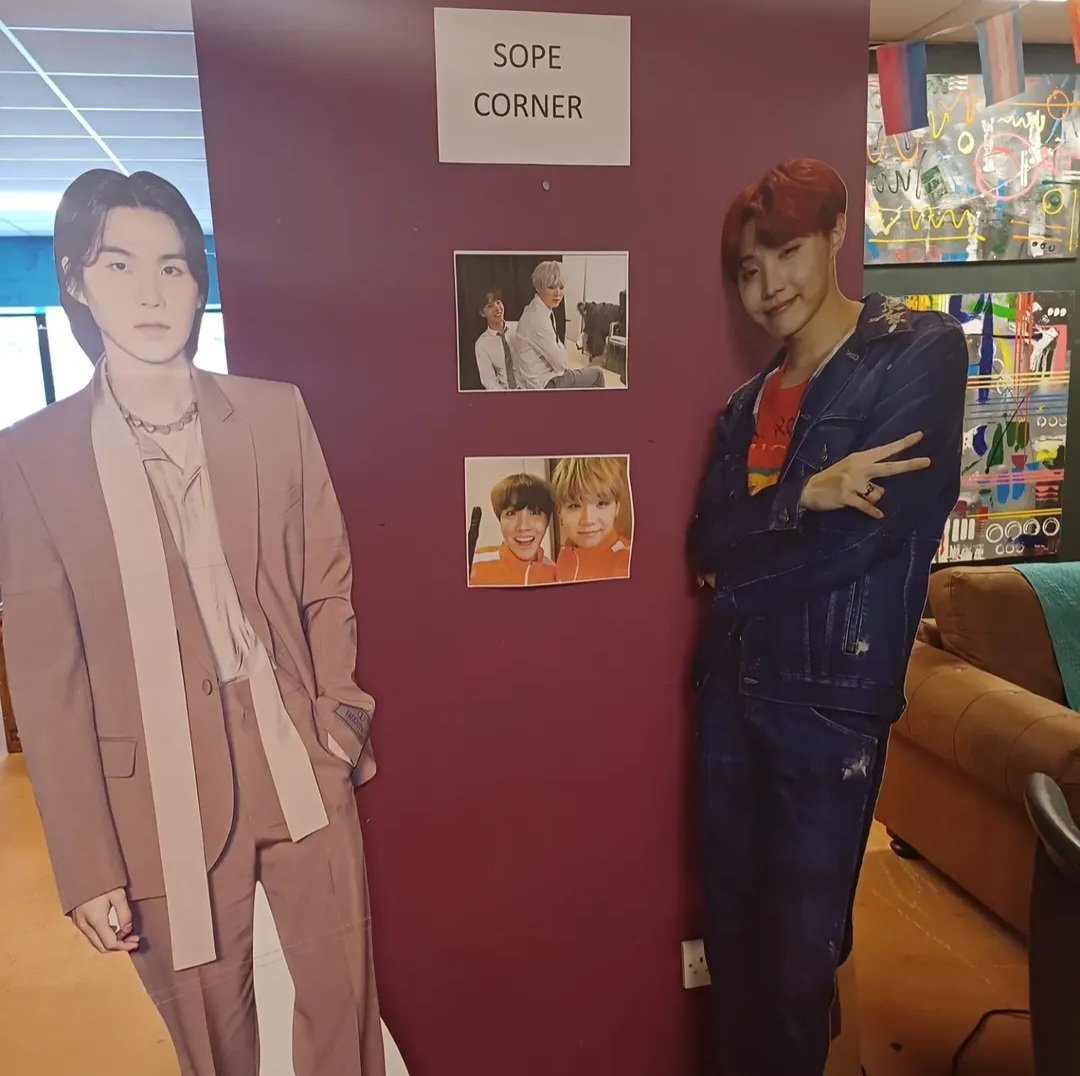 PurpleOopNorth (on a break) tweet media