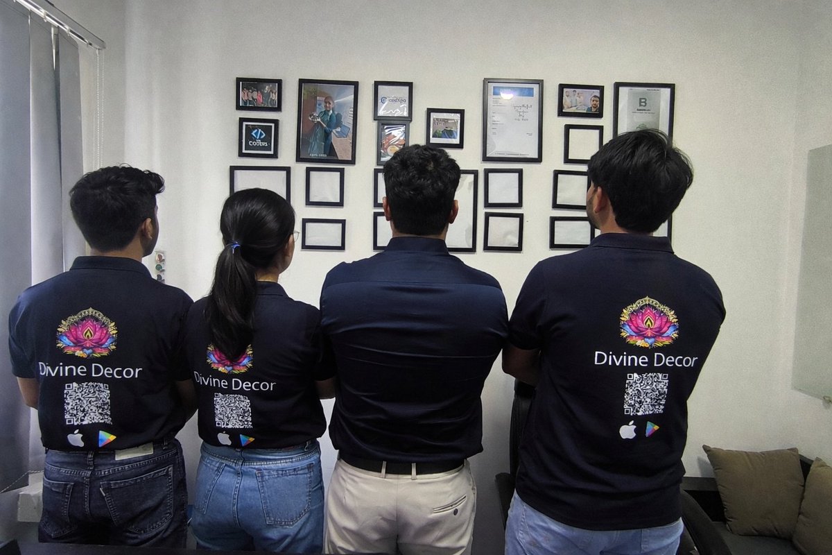 drawnixtech's tweet image. 🎉 1 year of Drawnix Tech!
From an idea to reality — it’s been an incredible journey of growth, challenges &amp;amp; achievements.
Thanks to everyone who supported us ❤️
This is just the beginning 🚀
#DrawnixTech #Startup #1Year