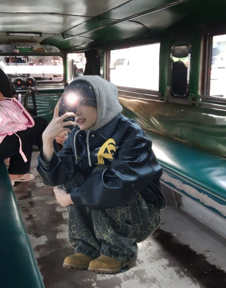 Rosh∞⁷| is seeing xlov again! tweet media