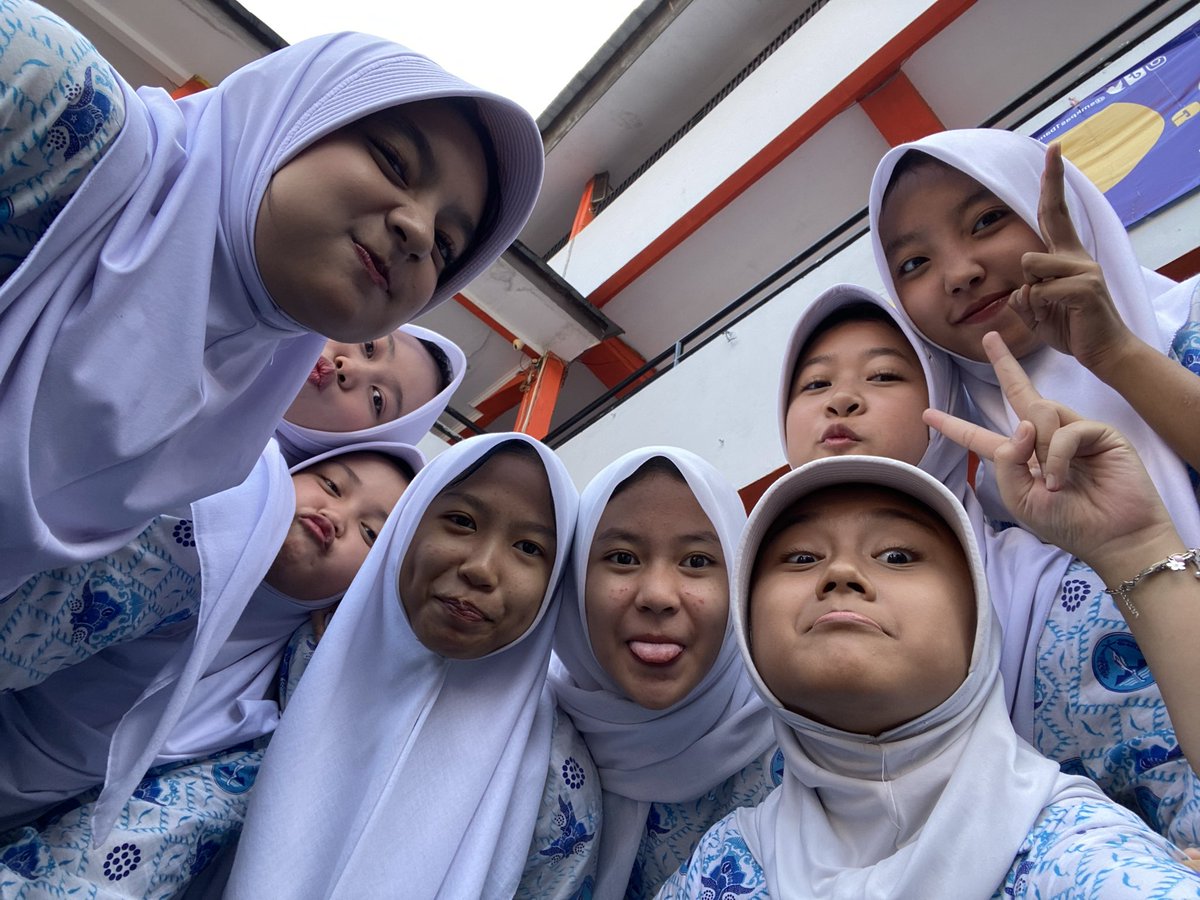 azajghjf's tweet photo. dede dede kaka kaka https://t.co/UwgftypwBC