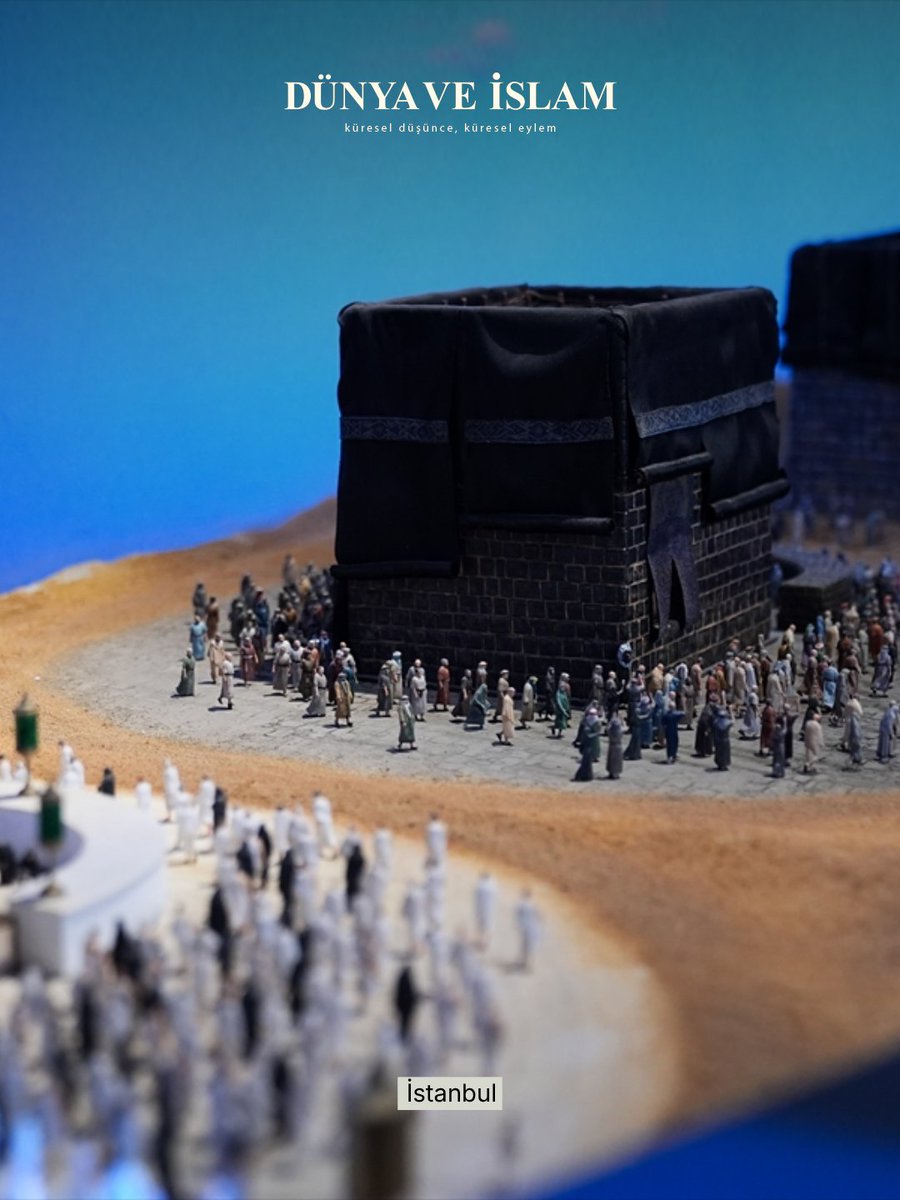 dunyaveislamcom's tweet photo. Siyer Eğitim Merkezi Diorama Müzesi kapılarını ziyaretçilere açtı. 

Hz. Muhammed (s.a.v.)’in hayatı ve İslam tarihinin dönüm noktaları, dioramalar ve görsel anlatımlarla deneyim odaklı bir şekilde sunuluyor. 

Mekke’den Medine’ye uzanan süreç, hicret yolu ve önemli gazveler; çok dilli anlatım ve rehberli sistemle ziyaretçilere bütüncül bir öğrenme imkânı sağlıyor.

Kaynak: AA Kültür Sanat