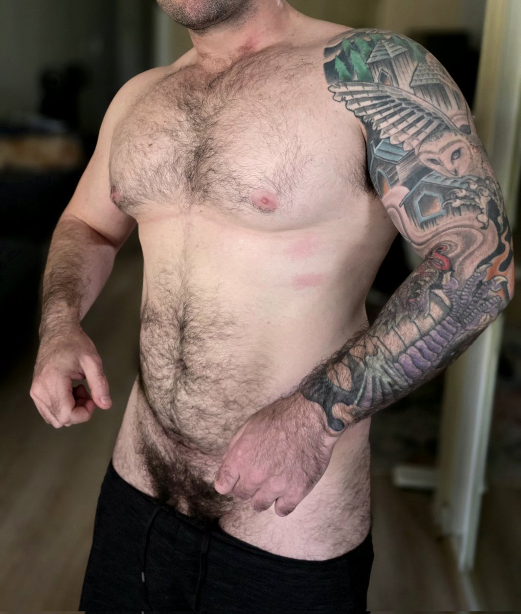 ArkticCub's tweet photo. Kitty cat meow meow meow! https://t.co/KxcOIKiAqC