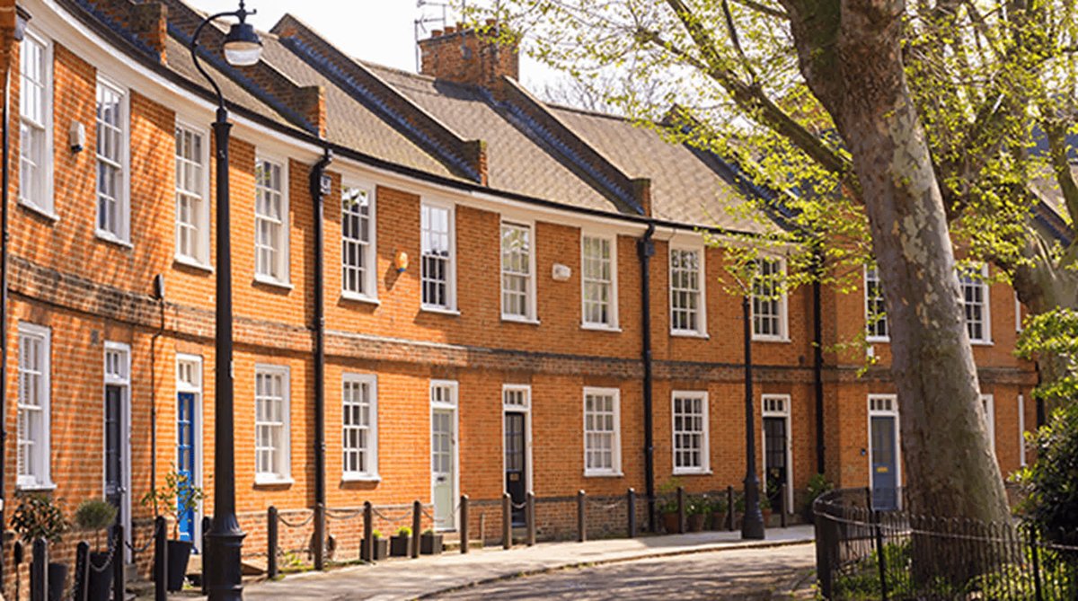 _PCommercial's tweet image. 'Landlord Today' News, brought to you by PROTECT Commercial Insurance &amp;gt;&amp;gt;

Landlords unhappy with service from letting agents - new data - Landlord Today 

bit.ly/4dSh6wq

#LandlordInsurance #CommercialInsurance #IFA #MortgageBrokers