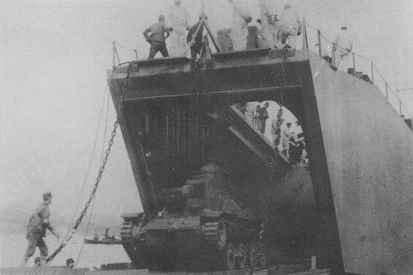 wotasiaja's tweet photo. 【戦車小話】
戦車長の皆さんは、日本で最も製造された九十五式軽戦車（ハ号）をご存じでしょうか？
1930年代に開発された本車輌は、主にマレー作戦で活躍し、2,378輌が製造されたとされています。 https://t.co/kQX94p24iQ