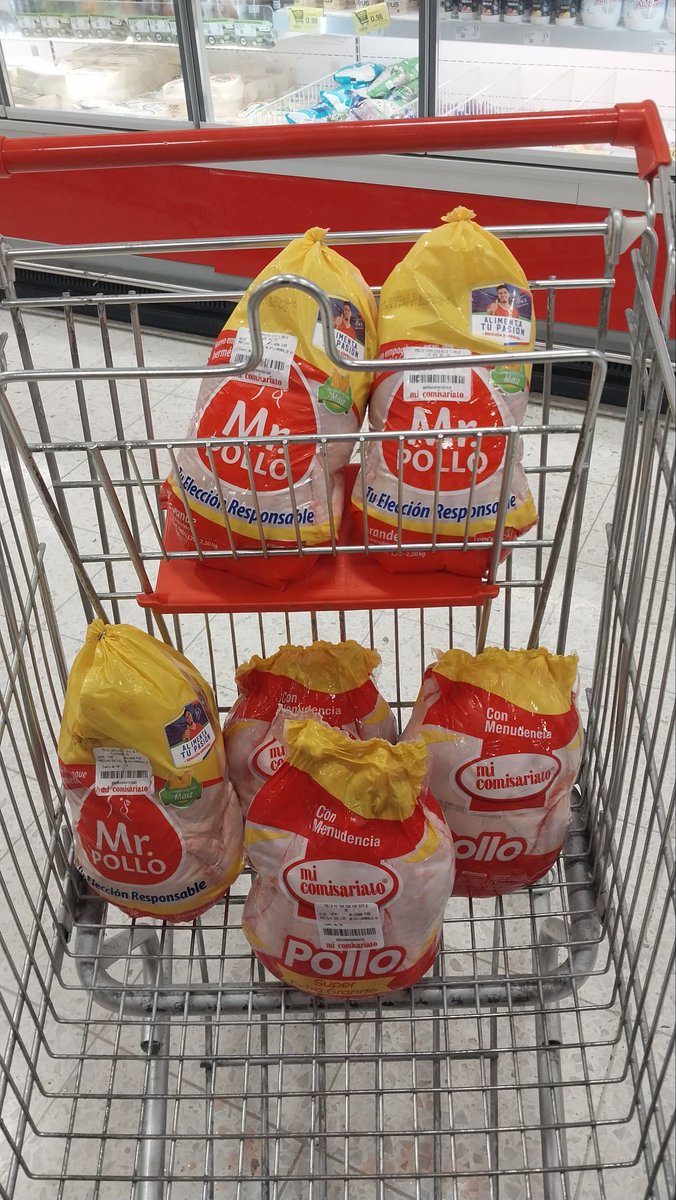 PaolaSmith2812's tweet image. Mi deportista solidario, el que me ayuda  #legado #Amor #ejemplo #solidaridad ❤️🙌🏽