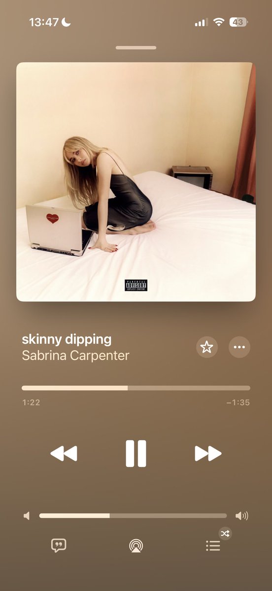 nadia 🐾 | on follow limit tweet media