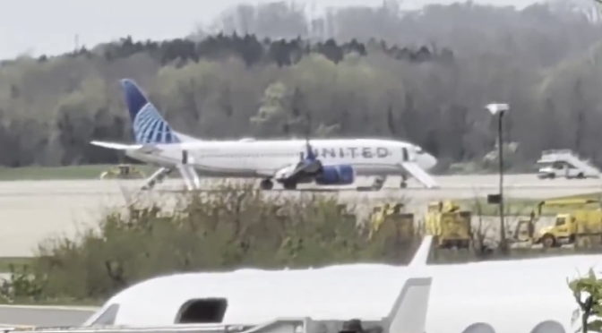 TracTerrorism's tweet image. New York-Bound United Airlines Passenger Plane Diverted to #Pittsburgh International Airport Over Unspecified Security Threat, #Pennsylvania, US 
trackingterrorism.org/chatter/united…