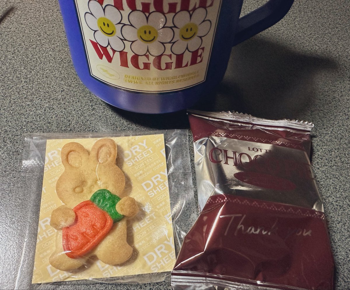 おめでとう、わたし！ってことでウニョクッキーいただきます🐰🧡
お祝いのメッセージくれた皆さま、ありがとう！こうやって気にかけてくれる人たちが周りにいてくれることが幸せだなと思う日です😌