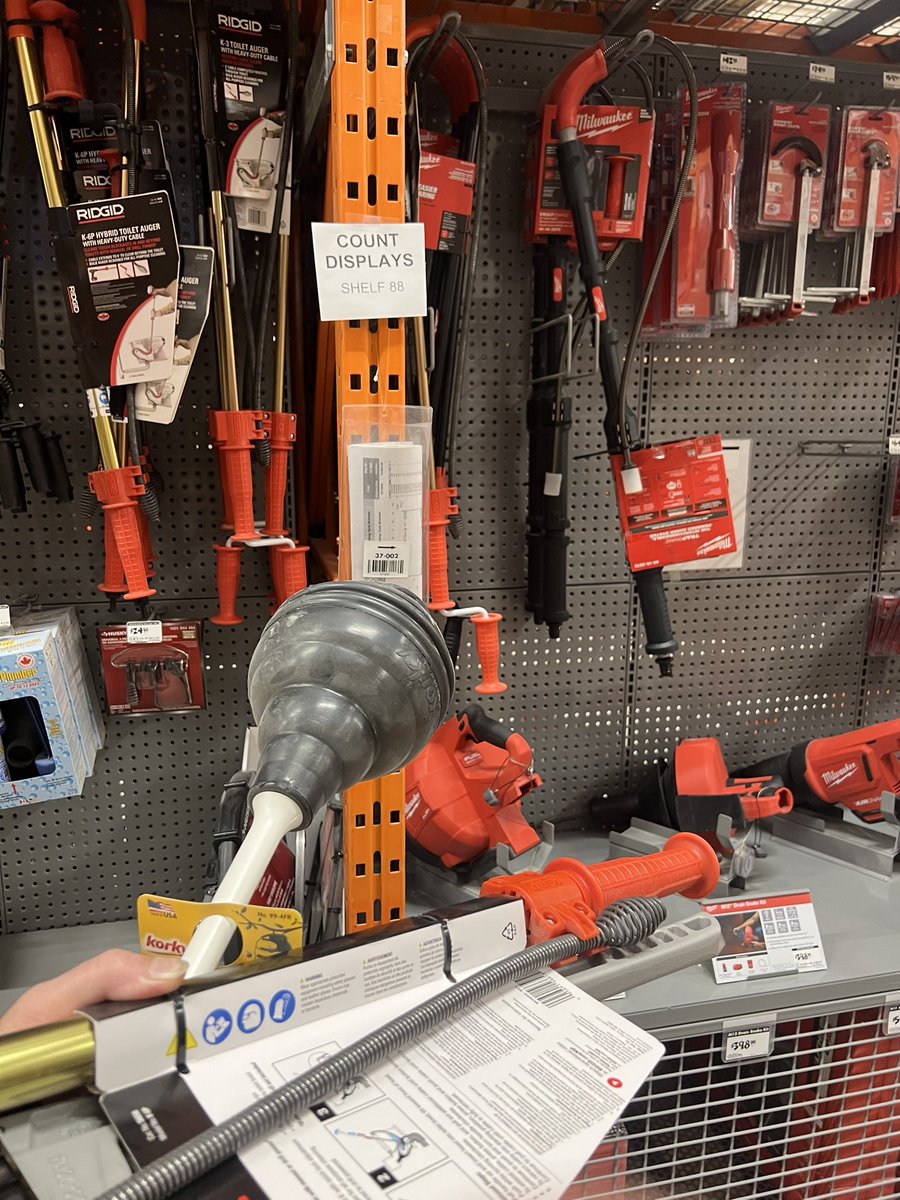 BernieKamphof's tweet photo. Monday 7:40am in the toilet repair aisle at Home Depot. Yay having rental houses. 🫤 https://t.co/fvkjXhCMEi