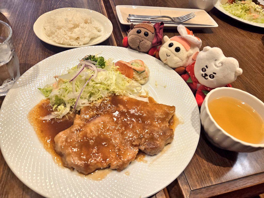 つっつ🐹💜 tweet media