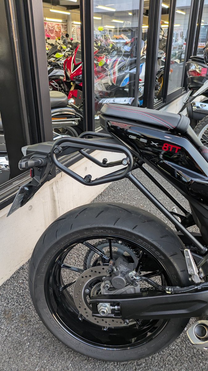 yukikuta1013's tweet photo. SW-MOTECHのサイドキャリア取り付け完了
#SUZUKI #GSX8TT #swmotech https://t.co/EIdmuNxEnB