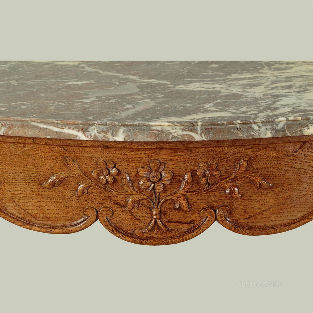 antiques_atlas's tweet image. For SALE on Antiques Atlas we have this
 Oak &amp;amp; Marble Top Console Table c.1930 antiques-atlas.com/antique/oak__m… Pretty detail.
From Collinge Antiques @CollingeAntique
#Antiques #antique #antiquefurniture