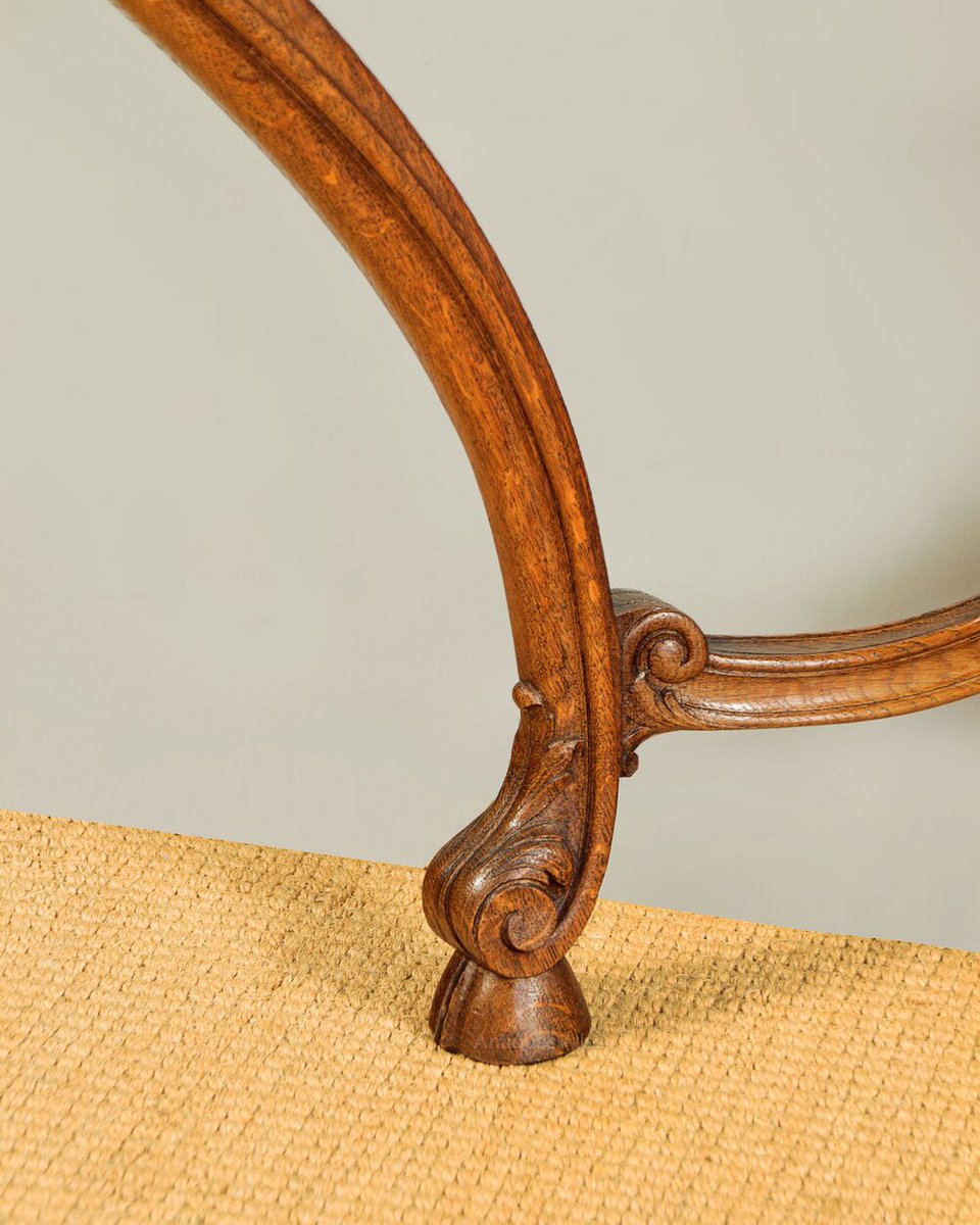 antiques_atlas's tweet image. For SALE on Antiques Atlas we have this
 Oak &amp;amp; Marble Top Console Table c.1930 antiques-atlas.com/antique/oak__m… Pretty detail.
From Collinge Antiques @CollingeAntique
#Antiques #antique #antiquefurniture