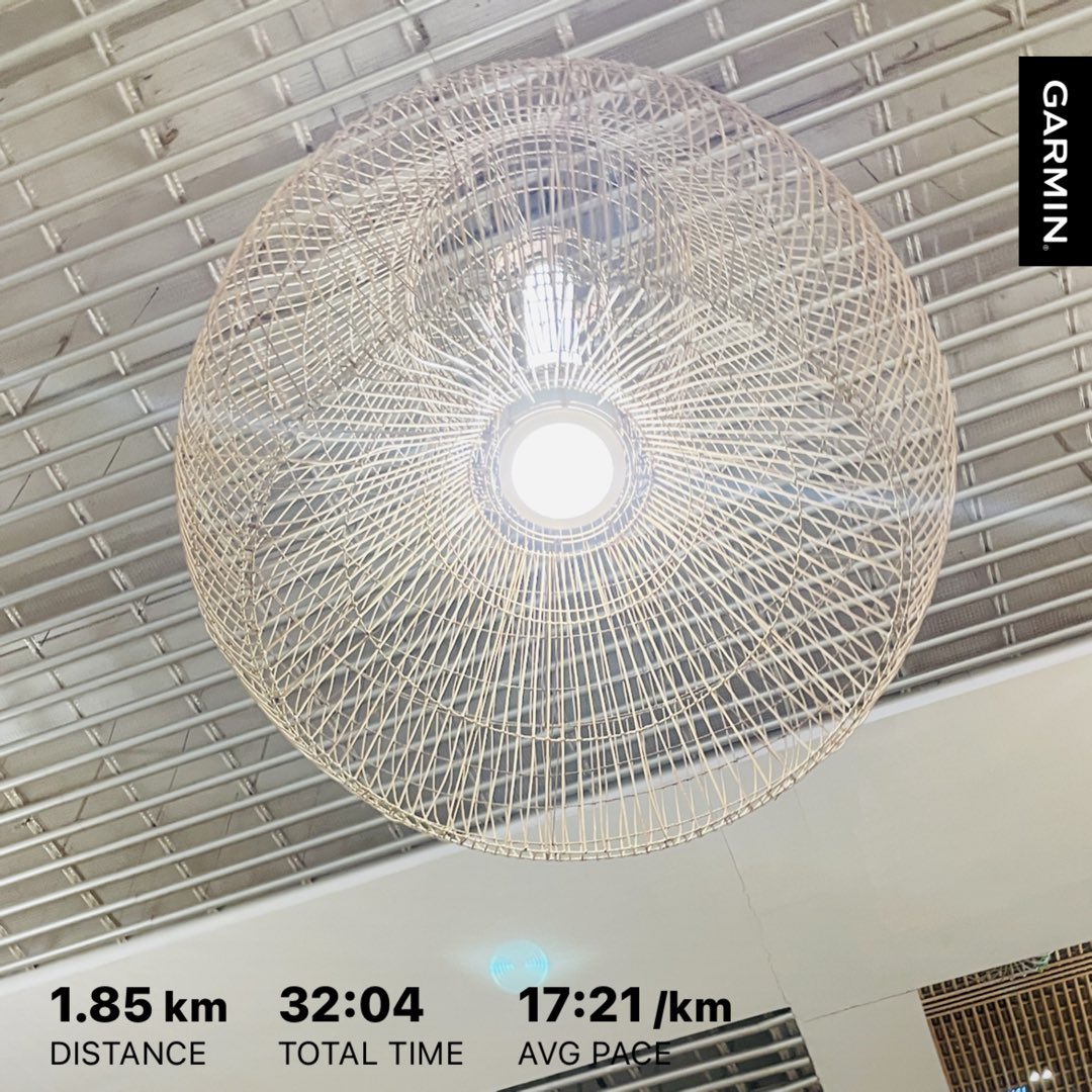 thehybridrunner's tweet image. Life is like brightness.
Sometime we chase it.
Sometime we try harder 2 b it.
Most of time it’s sweating to it.
Being @thehybridrunner can’t escape.
Dese days life n sun being such.
Enjoy d brightness 🔅 
Enjoy more ☀️ 
#walkbydeepak #mondayblues #happiness