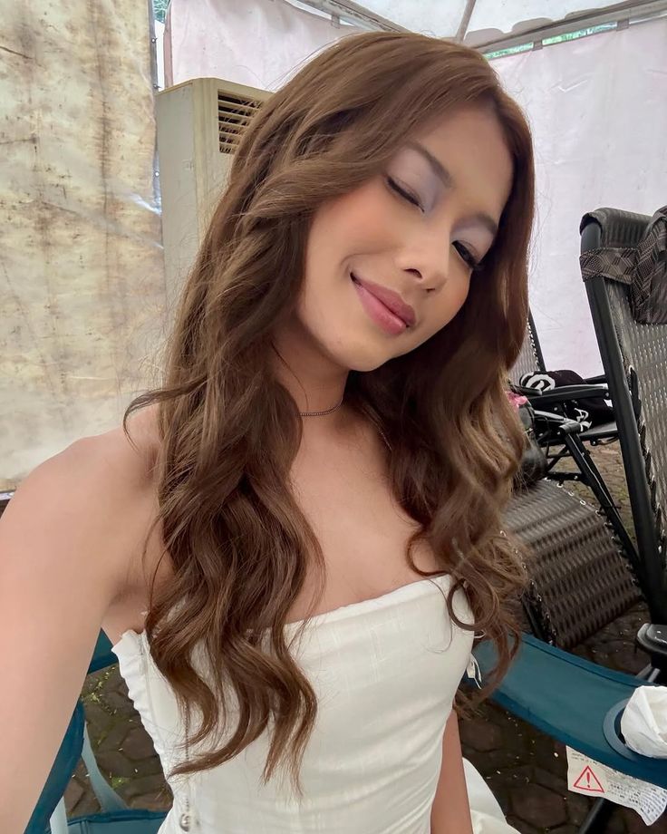 bblueni's tweet photo. @musivcian @bermuara_sayang Cantikku, will you be my Bai-la.. sayang? Let me be your Ch-ris-ty yang cantik dan kita akan pacaran nyimut, okey?? Karena adek manisku masih kicikk, gimana kalau kakak temenin berkegiatan? Kakak gak gigit kok.. kecuali kalau kamu nakal. So, be a good girl while u with me, 'keyy? https://t.co/fRlUCMnsFN