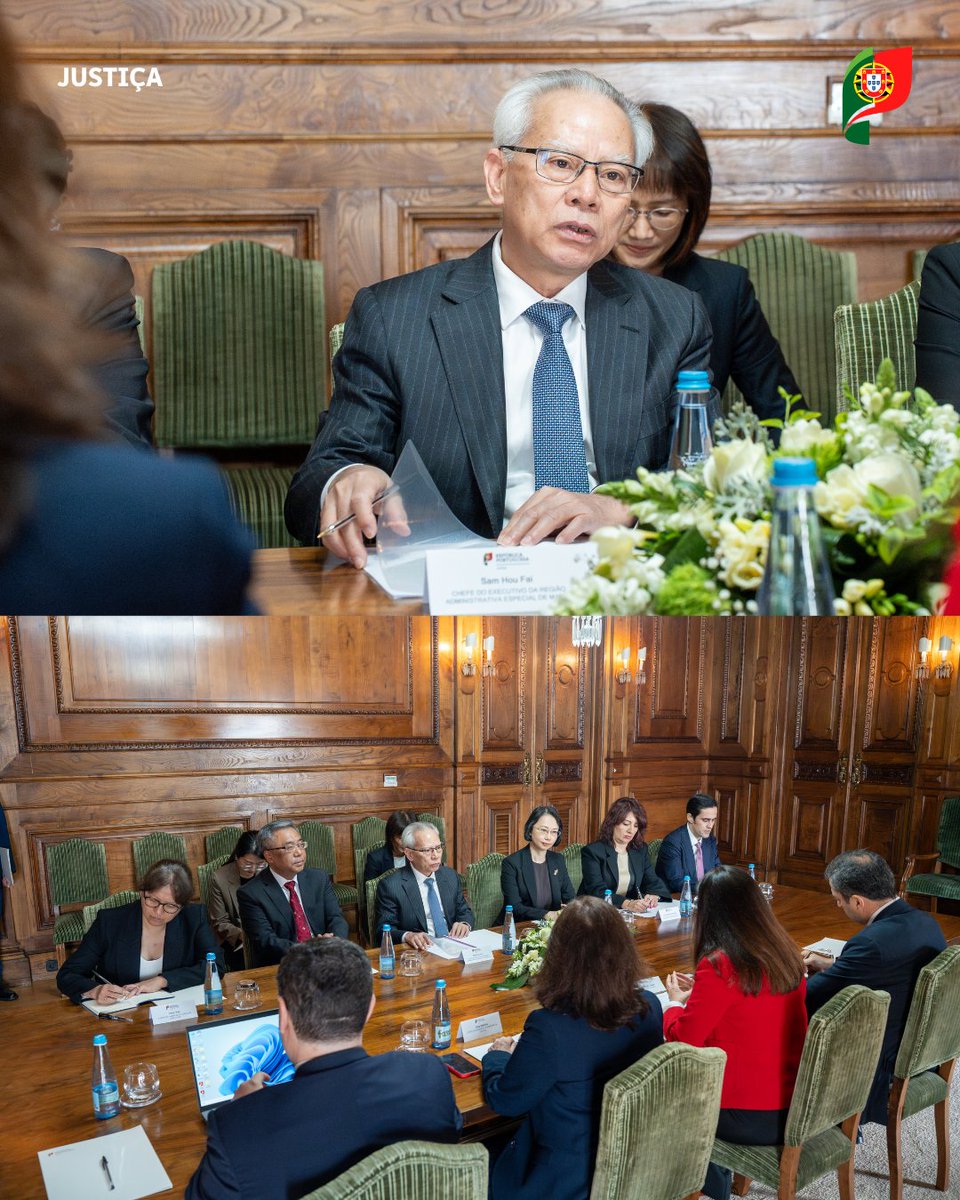justica_pt's tweet photo. 🤝 A Ministra da Justiça, @aRitaJudice, reuniu-se hoje com o Chefe do Executivo da RAEM, Sam Hou Fai, no primeiro encontro institucional da sua visita oficial a Portugal.
Estiveram também presentes o Cônsul-Geral Alexandre Leitão e a Secretária Ao Ieong U.
#Justiça #Macau #RAEM https://t.co/vcETNgznjK
