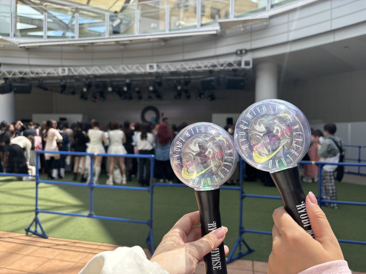 ちょす tweet media