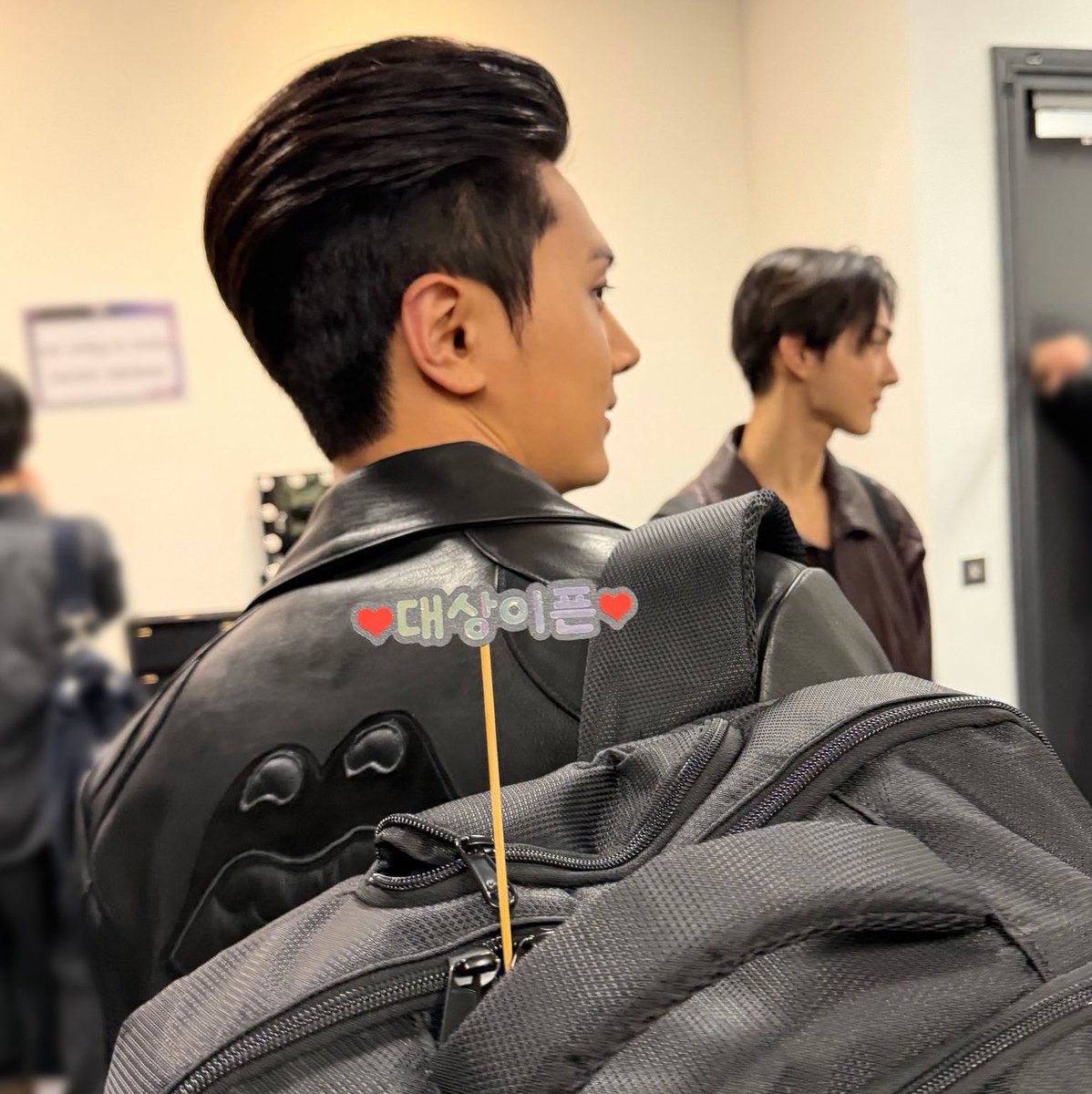 ดีเอฟ tweet media