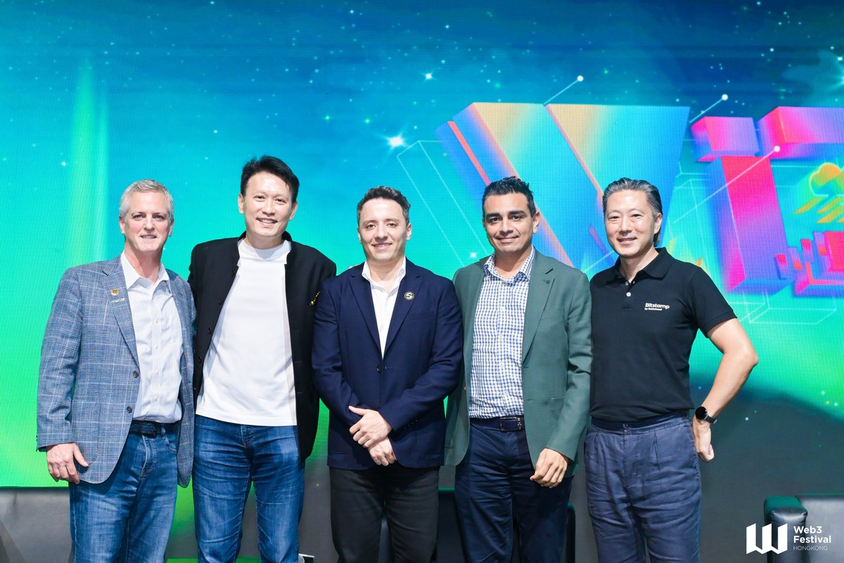 _RichardTeng's tweet image. Great discussion today! As I shared earlier: 

“We are building a financial super app with 300 million users. Our goal is to become a multi-asset class exchange that serves the needs of users across different asset classes.”

Next milestone: reaching over 3B users on #Binance.