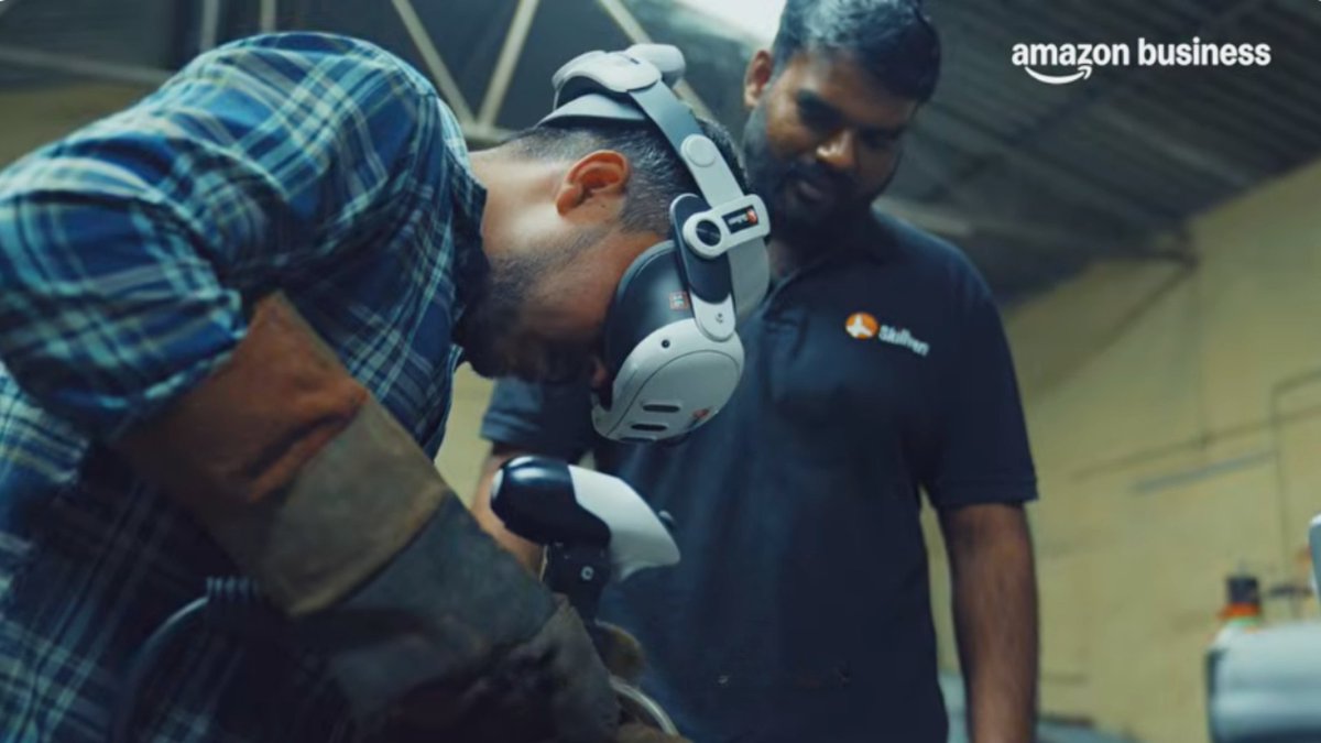 SkillVeri's tweet image. 📢Every innovation has a story - and we’re excited that Skillveri’s is being featured by #AmazonBusiness.
Thanks to Amazon for telling our story &amp;amp; making life easier in our mission to transform the future of skills!
▶️Watch it here - youtube.com/watch?v=2zSoVI…
#VR #VRsimulators