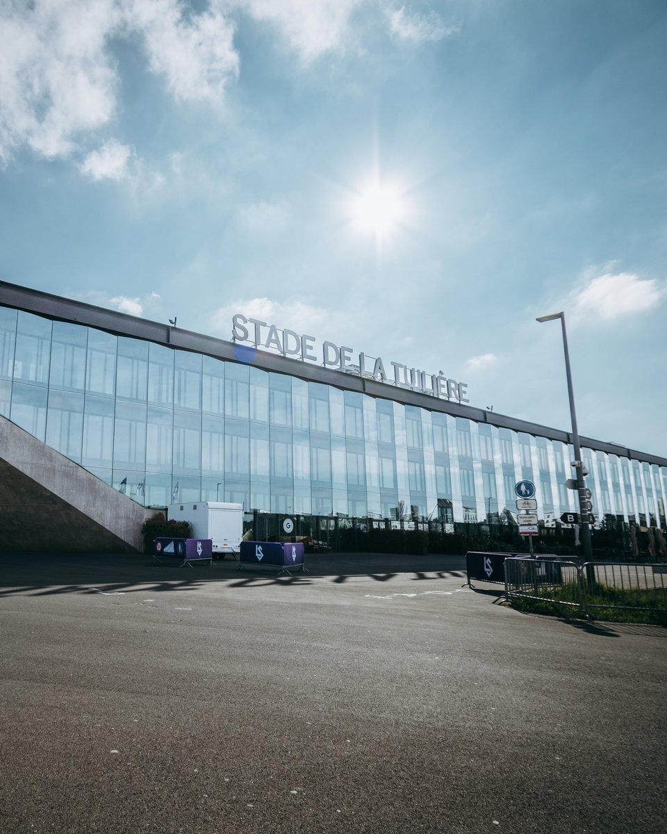 lausanne_sport's tweet photo. Le FC Lausanne-Sport confirme sa stabilité institutionnelle avec le retour du groupe INEOS à l’intégralité de ses participations au sein du club.

Dans le même temps, la Swiss Football League a délivré au LS la licence I en première instance pour la saison 2026/2027. https://t.co/5Xu8af5uce
