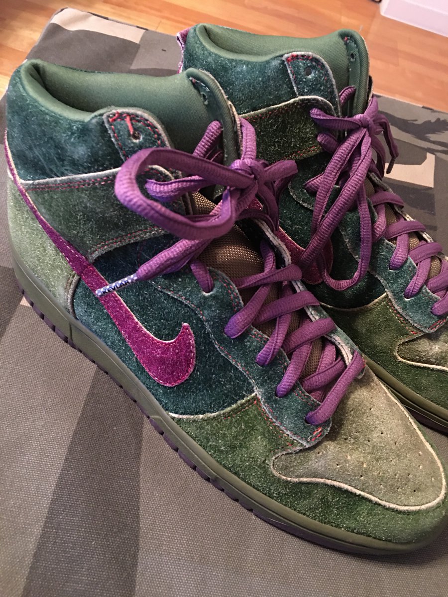 SSKS_SMOKING's tweet image. 420

履くタイミング無さすぎる

#NIKE