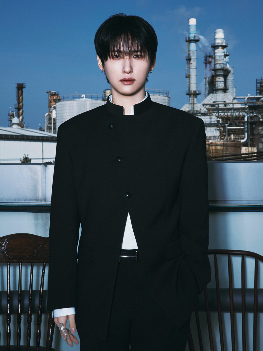 𝐃𝐞-𝐛𝐢𝐥𝐢𝐭𝐚𝐭𝐢𝐨𝐧 𝐃𝐞-𝐜𝐚𝐲 𝐃𝐞-𝐯𝐨𝐮𝐫
⠀
CRAVITY THE 8TH EP 'ReDeFINE'
CONCEPT PHOTO De ver. 🐍
⠀
#우빈 #WOOBIN
⠀
2026. 04. 29 WED 6PM (KST)
⠀
#CRAVITY #크래비티
#ReDeFINE
#AWAKE