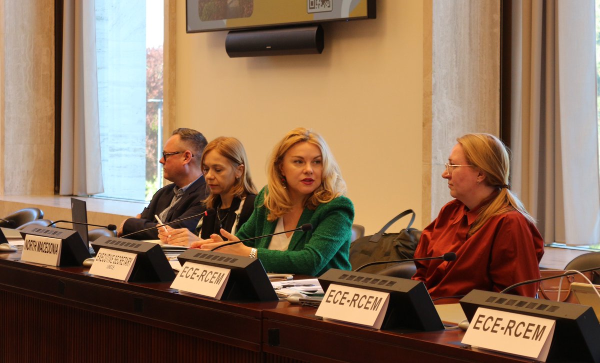 UNECE's tweet image. At @UNECE #RFSD2026 Civil Society Forum, @Tatiana_Molcean underlined the crucial role of #CivilSociety &amp;amp; #youth in advancing #Agenda2030. They strengthen policy &amp;amp; legitimacy by ensuring that the @UN system advances discussions closer to people’s lived realities &amp;amp; experiences.