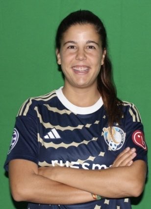 mocitasfutbol's tweet image. 🏆#SegundaRFEF G3 J-25 🏁

#Olympia se despide como local con empate en una gran temporada que bien pudo llevarle al playoff de ascenso.

@cff_olympia 2️⃣
@CDFEMARGUIN 2️⃣

⚽️0-1 @valentina 03
⚽️1-1 @gemaprieto_10(p) 10
⚽️1-2 @nooeecf_8 52
⚽️2-2 @iratxerf7 80’