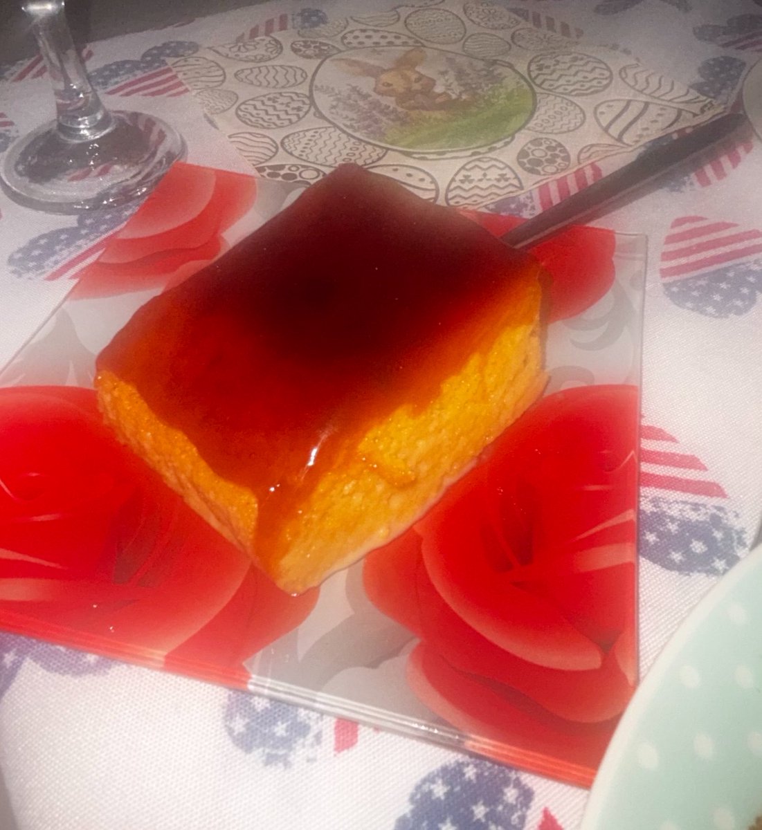 limoncello003's tweet image. eating Trilece while my whole family discusses my body in detail and whether i’m ready for marriage #home