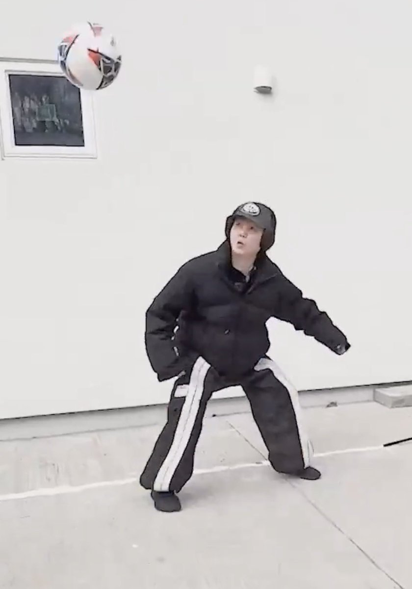 I cannot breathe 😭😭😭