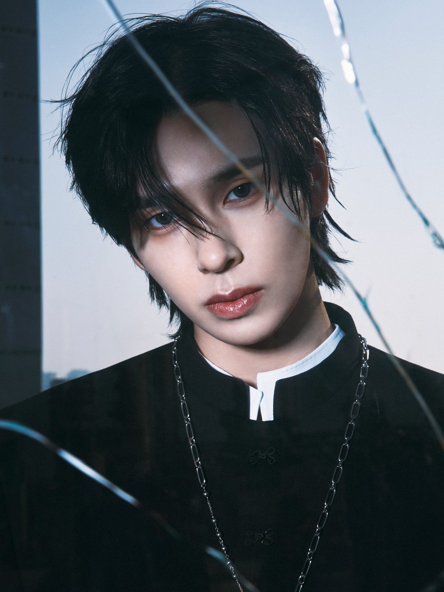 CRAVITY OFFICIAL tweet media