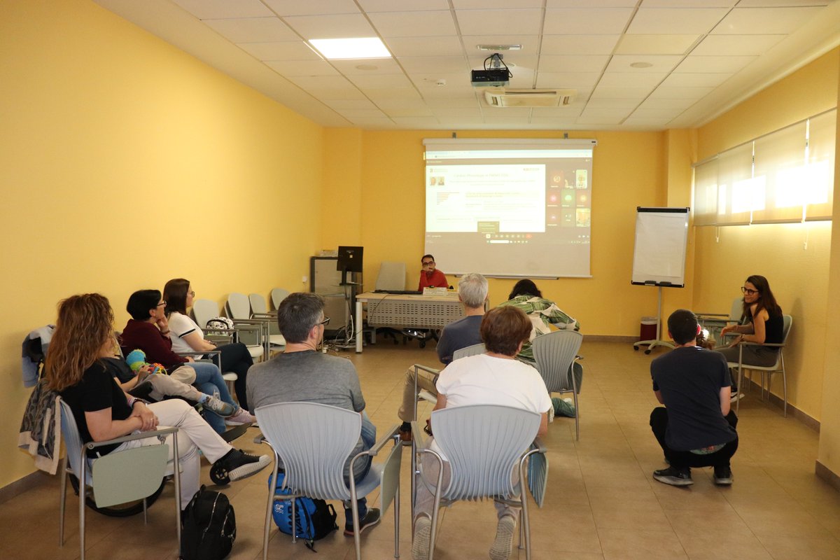 CentroCREER's tweet image. Celebrado del 17 al 19 de abril el VI Encuentro Nacional de Familias con Investigadores de la Asociación Española del Síndrome #CDG @cdgsindrome en @CentroCREER @Imserso para compartir avances científicos, intercambiar experiencias y fortalecer la red de apoyo #EncuentrosCreer