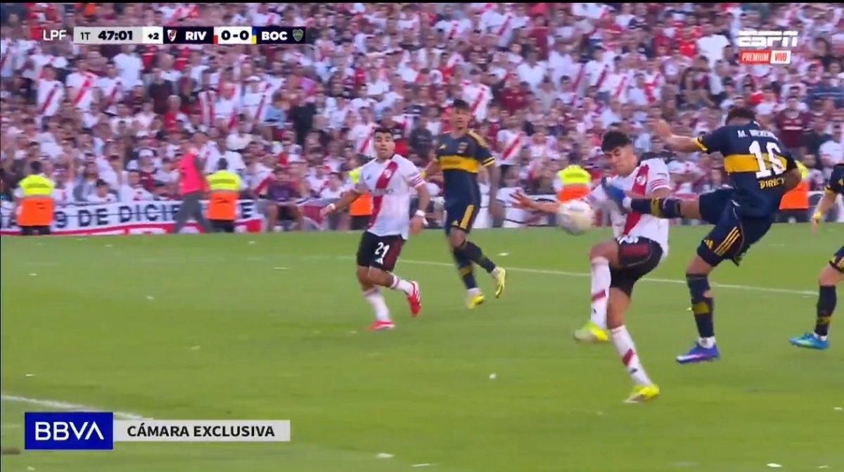 Termito Bostero tweet media