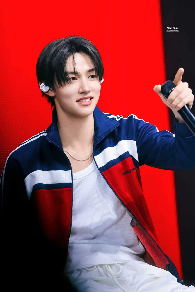 verse.（fan acc） tweet media