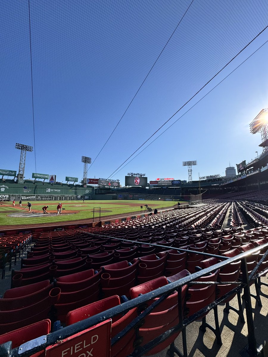 Tom Caron tweet media