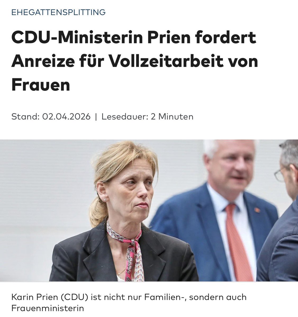 SilkeSchroederD's tweet image. ‚Familienpolitik‘ einer Partei mit vermeintlich ‚christlichem Menschenbild‘.
Die Frage nach Vereinbarkeit wird gar nicht mehr gestellt, die deutschen Frauen sollen nach Prienscher Diktion schön in den Maschinenraum der Vollzeiterwerbstätigkeit, um die unerreichbaren Migrations-