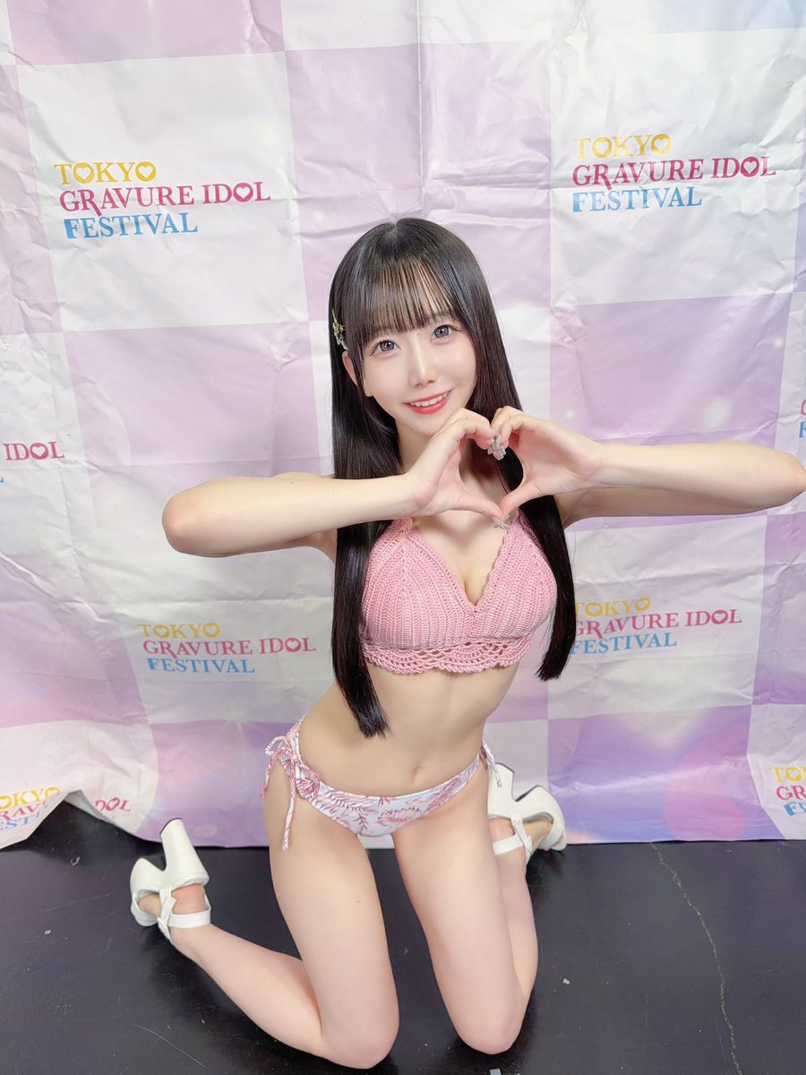 unbs_official's tweet image. 本日は『春のTGIF ONLINE 2026』に
UNBS(アンビス)のグラビア担当🌻
上瀬りら (@kamiserira_UB )が出演いたしました🩵🌸

今回も「春のTGIF QUEEN 2026」いただきました🎖️👑

皆様たくさんの応援ありがとうございました🫶

#TGIF
#春のTGIFONLINE2026