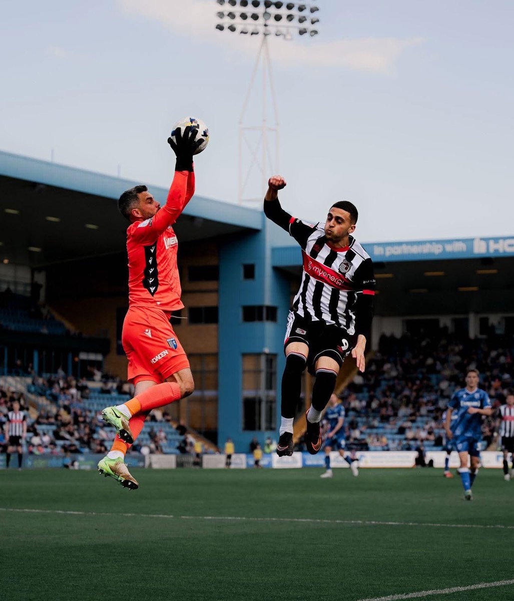 3Fishontheshirt's tweet photo. EP DROP 🐟
4–1 win keeps dream alive Cook, Kabia, Green, Vernam score, Kabia’s 20th

• Chesterfield &amp; Gillingham
• Chaos League 2 table / playoffs
• Latest from BP
• Faroes insight: Geza guest Siggi Einarsson

📺 https://t.co/dvn9cWhnb5
🎧 https://t.co/RCD2HLfKeg… #gtfc #utm https://t.co/pqKDap2wo3