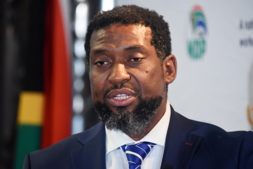 Times LIVE tweet media