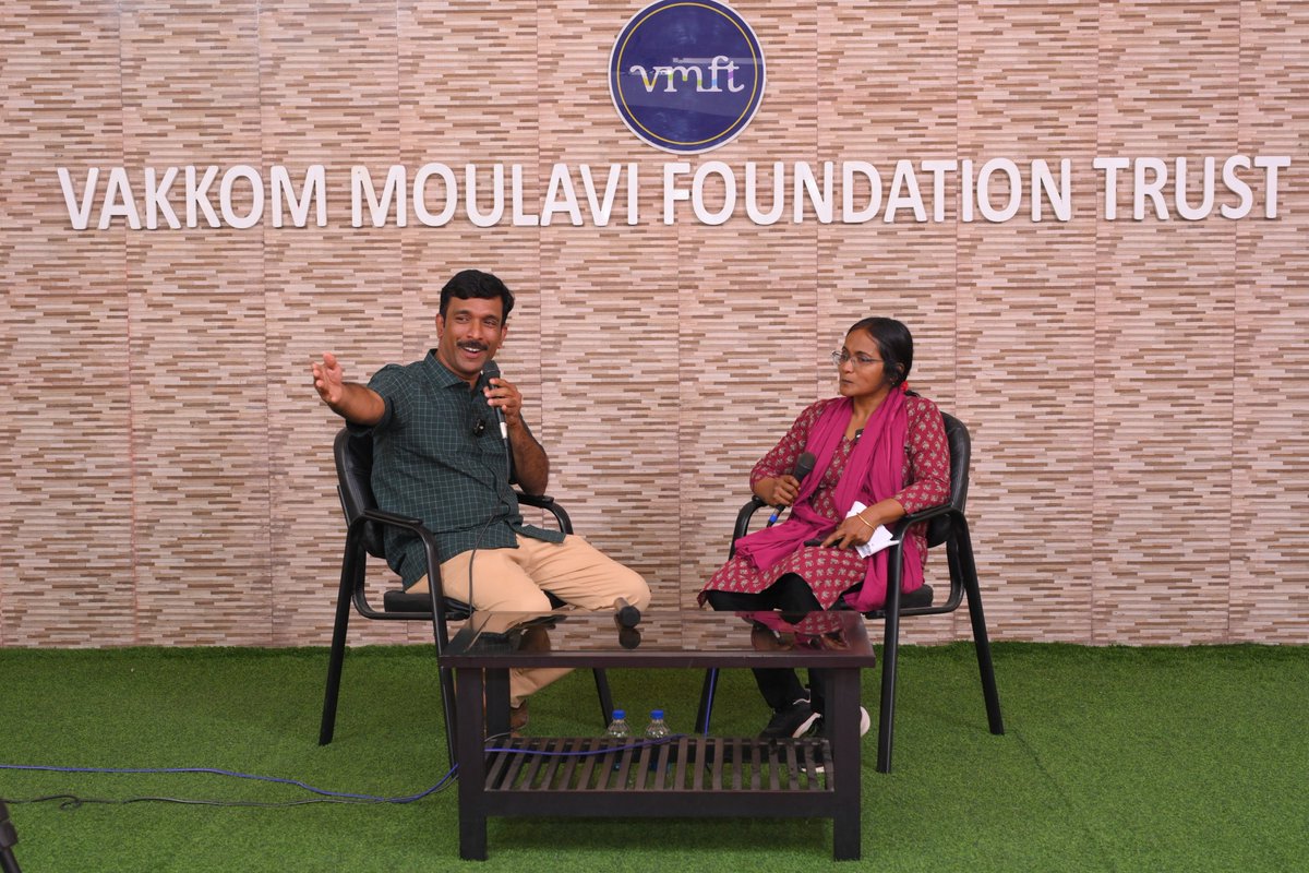 vakkommoulavi's tweet photo. At our latest session, speakers @gbijumohan  and Fathima Nizaruddin explored how Malayalam YouTube is reshaping public discourse in Kerala, from amplifying voices to echo chambers. 

Watch now:https://t.co/4KhKCV2eGq

Article Link: https://t.co/0pkHVIjacX https://t.co/W4yW4qtAAZ