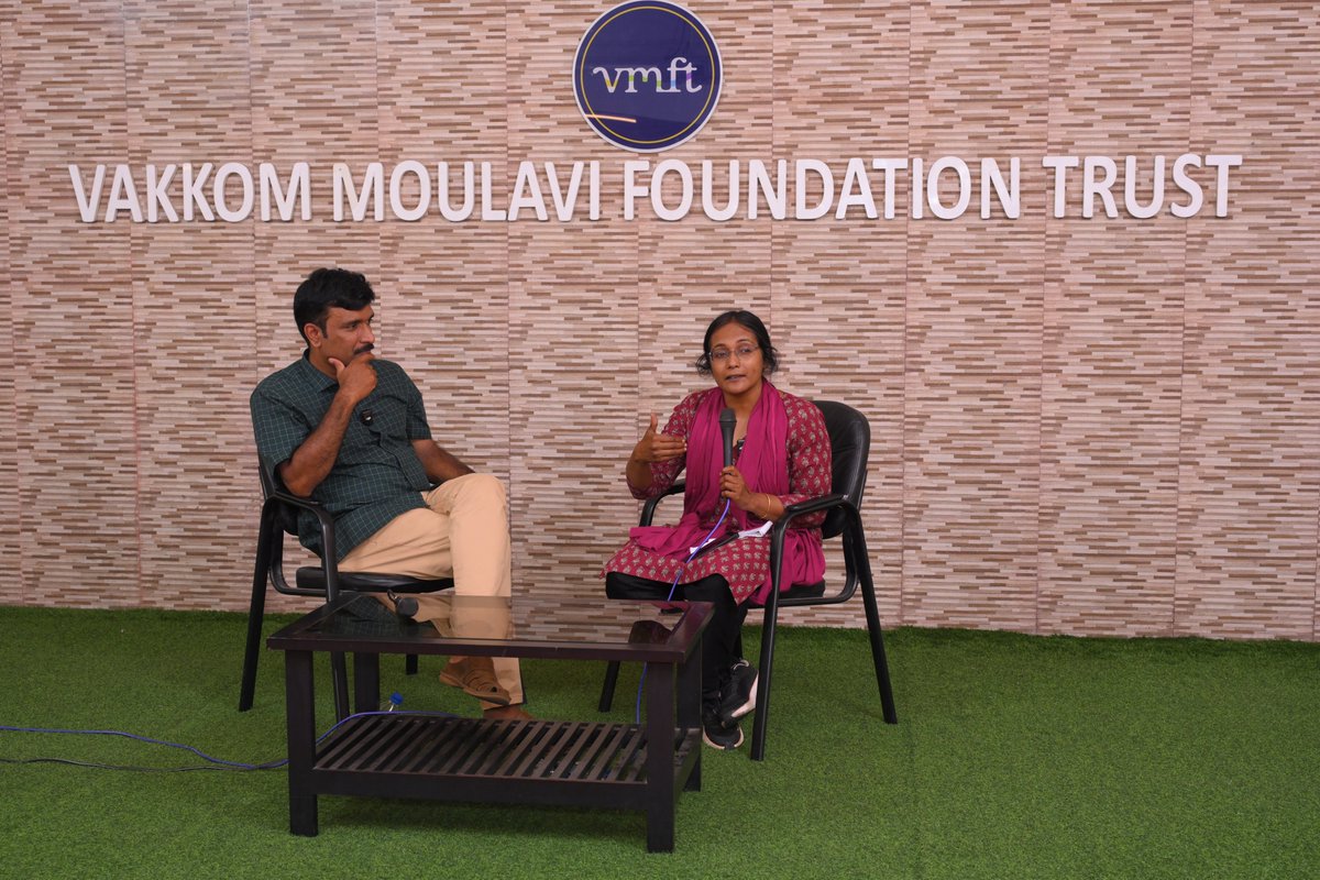 vakkommoulavi's tweet photo. At our latest session, speakers @gbijumohan  and Fathima Nizaruddin explored how Malayalam YouTube is reshaping public discourse in Kerala, from amplifying voices to echo chambers. 

Watch now:https://t.co/4KhKCV2eGq

Article Link: https://t.co/0pkHVIjacX https://t.co/W4yW4qtAAZ