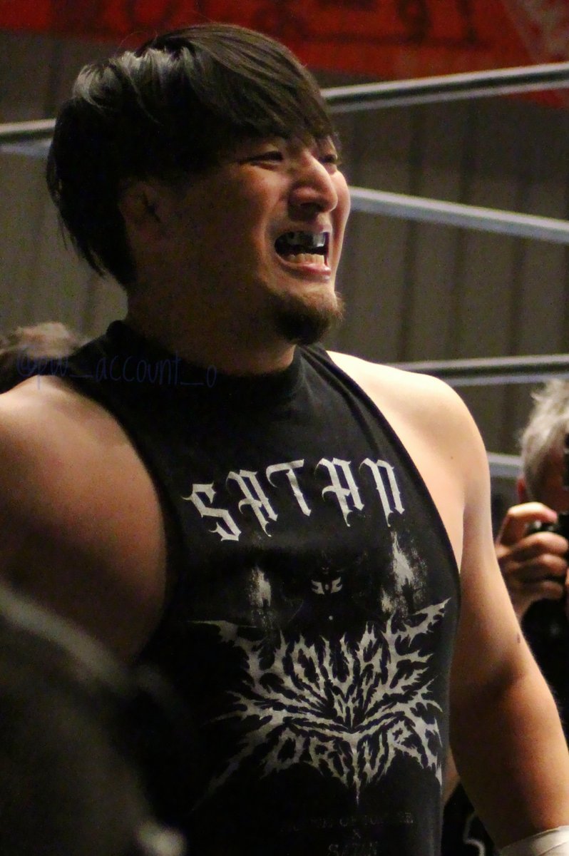 ( ´罒`)
 #njpw #njDONTAKU  #成田蓮