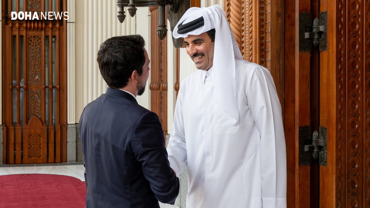 dohanews's tweet image. #Qatar's Amir Sheikh @TamimBinHamad Al Thani met with #Jordan's Crown Prince Al Hussein bin Abdullah II at the @AmiriDiwan in #Doha on Monday.

During the meeting, the Jordanian Crown Prince emphasised the importance of intensifying diplomatic efforts to reach a sustainable