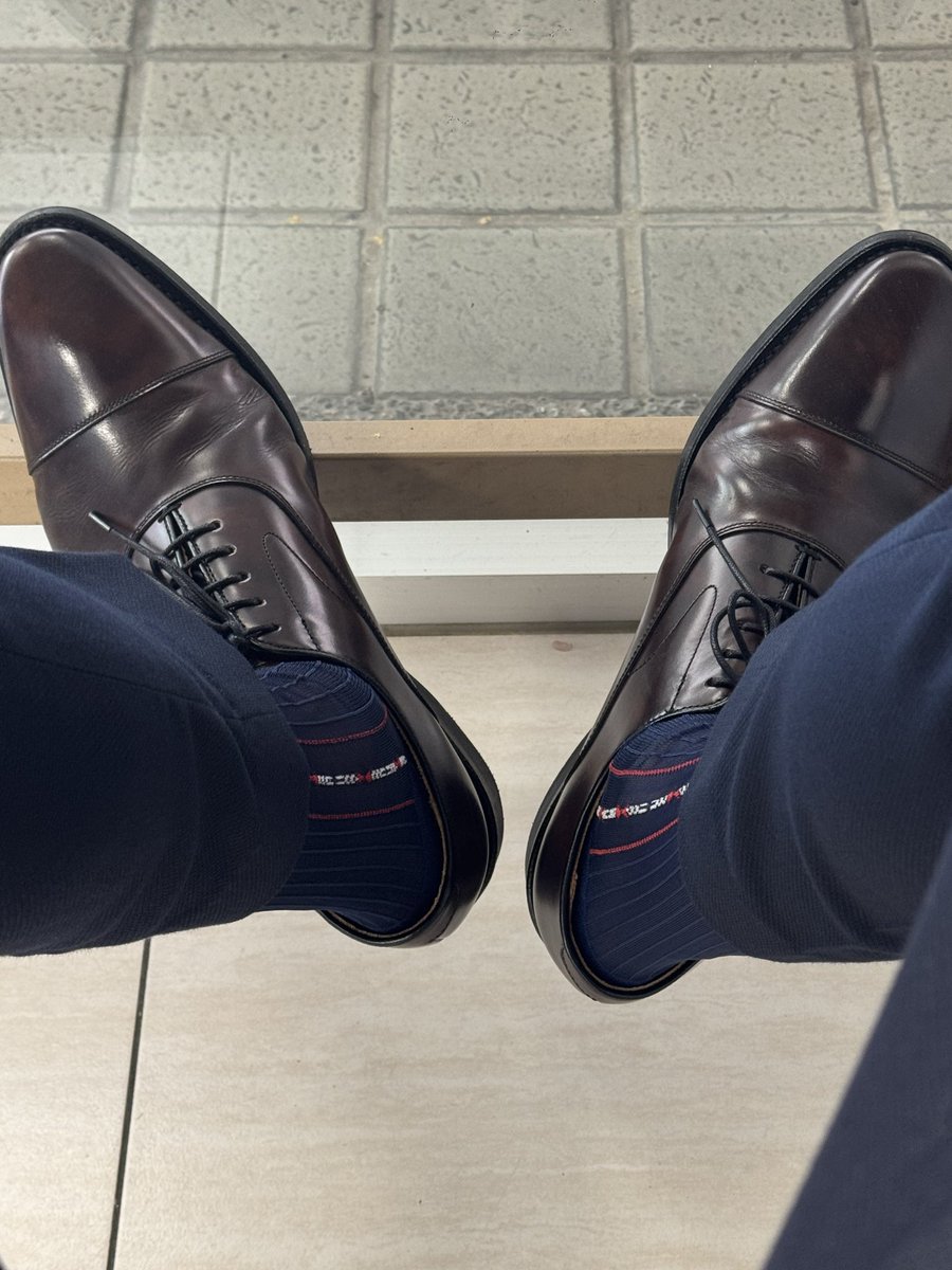 Socksman Suit tweet media