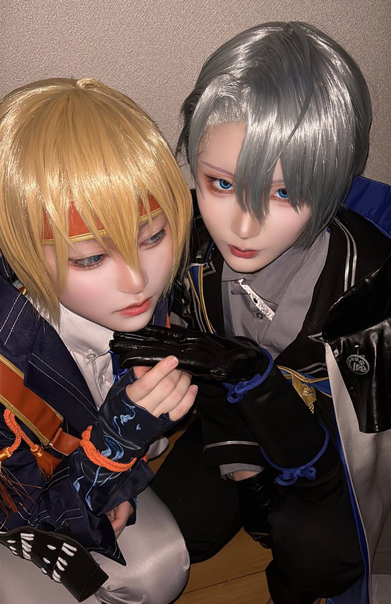 Ruche_cos's tweet photo. cos/刀剣乱舞 
山姥切国広 山姥切長義

顎乗せ伯仲です https://t.co/nIcPDIYOFF