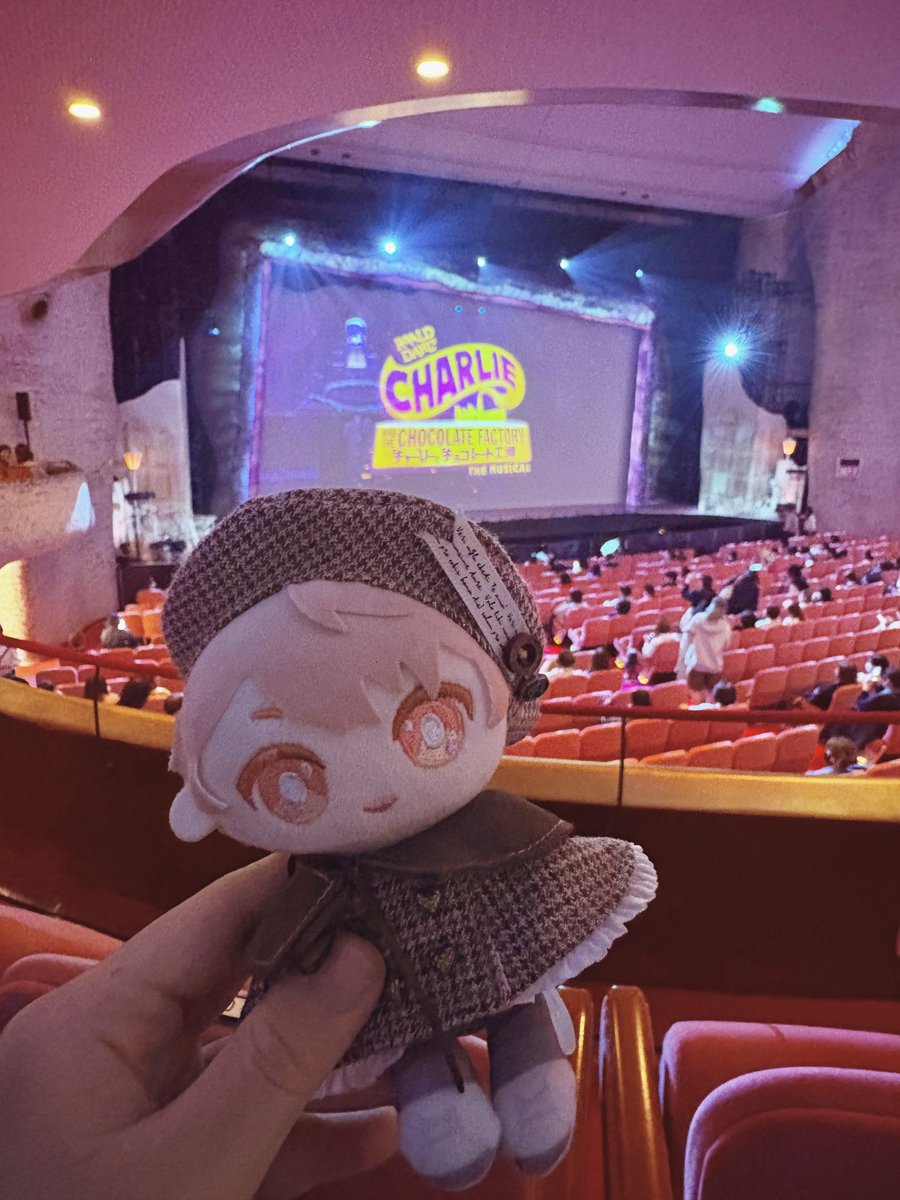 一昨年、実習期間にドン被りしてて泣く泣く諦めたチャリチョコのミュージカルが再演したので観にきました🥹

あったけぇ家族の話でずっとうるうるしてたし、舞台装置がハイテクすぎて歌パートはノリノリで超楽しかった🥹🥹🥹